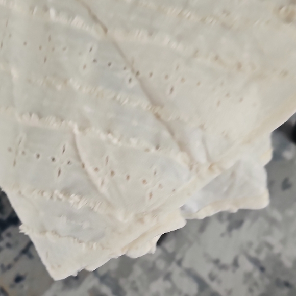 New Cream Eyelet Blouse Top, Open Tie Back, Quality Material - Picture 10 of 13